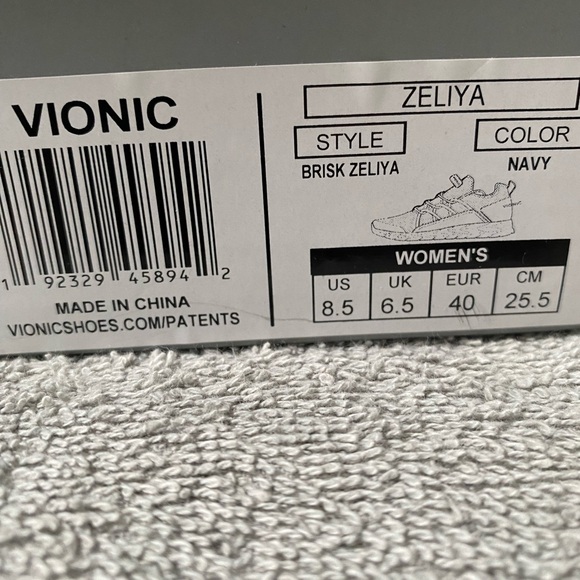 Vionic Women’s Size 8.5 Zeliya Navy Sneaker New-Never Worn - Picture 6 of 8
